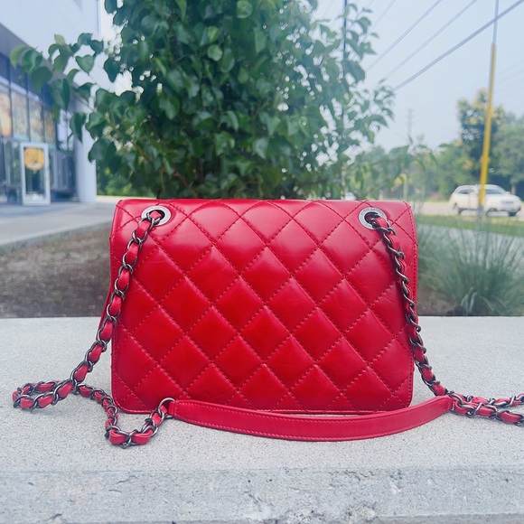 Chanel Red Quilted Calfskin Leather Classic  Flap Bag - Picture 6 of 8